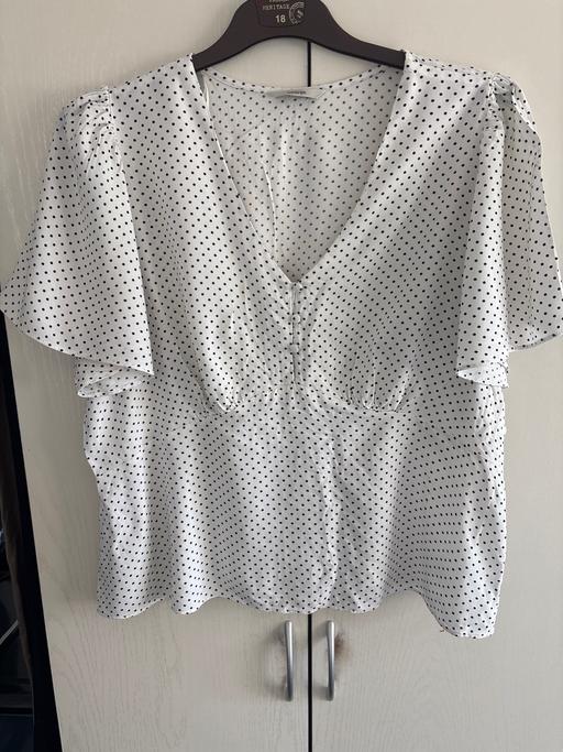 Buy & Sell Woodsetton Dudley - Photos for Ladies blouse
