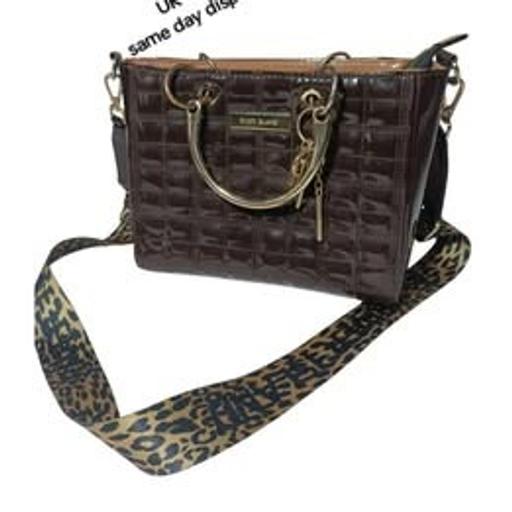 Buy & Sell Wexham Slough - Photos for BROWN AND GOLD RIVER GOLD SQUARE HANDBAG