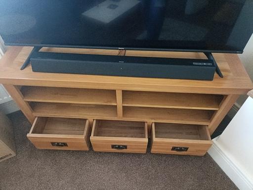 Buy & Sell Hasbury Dudley - Photos for Oak Television unit