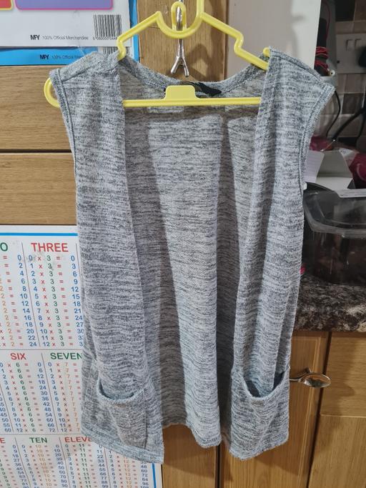 Buy & Sell Chelmsley Wood Solihull - Photos for girls grey sleeveless cardigan