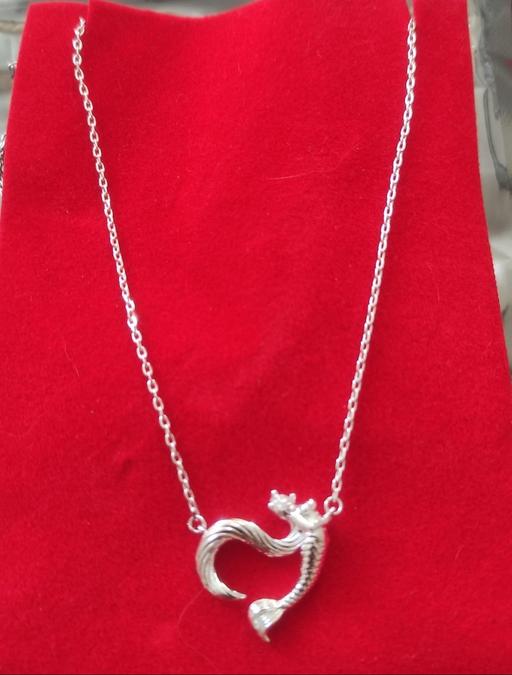 Buy & Sell Grafton Street Industrial Estate West Northamptonshire - Photos for Beautiful necklace chain