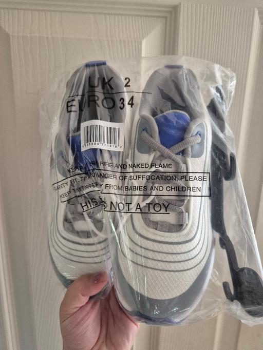 Buy & Sell Crumpsall Manchester - Photos for new Boys Trainers