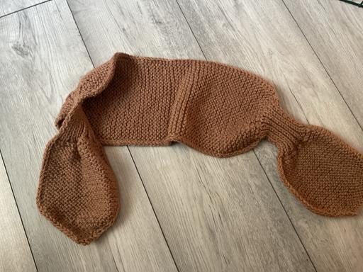 Buy & Sell Moseley Birmingham - Photos for Ladies hand knitted neck scarf