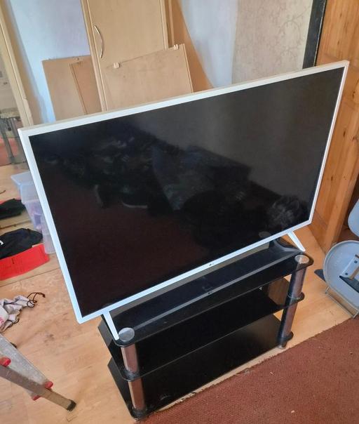 Buy & Sell Handsworth Birmingham - Photos for LG 43 Inch Smart 4K UHD HDR LED Freeview