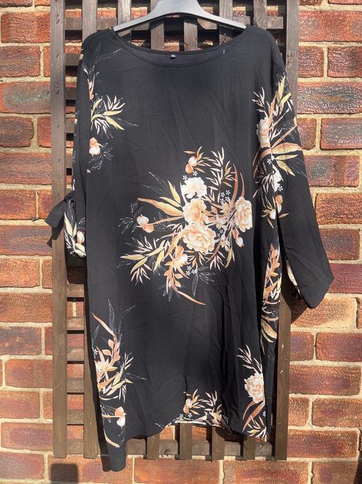 Buy & Sell Conisbrough Doncaster - Photos for Lovely lightweight size 20/22 tunic black