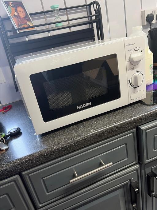 Buy & Sell Duckmanton Chesterfield - Photos for Haden microwave