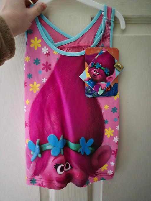 Buy & Sell Crumpsall Manchester - Photos for new Girls Trolls Vest Top