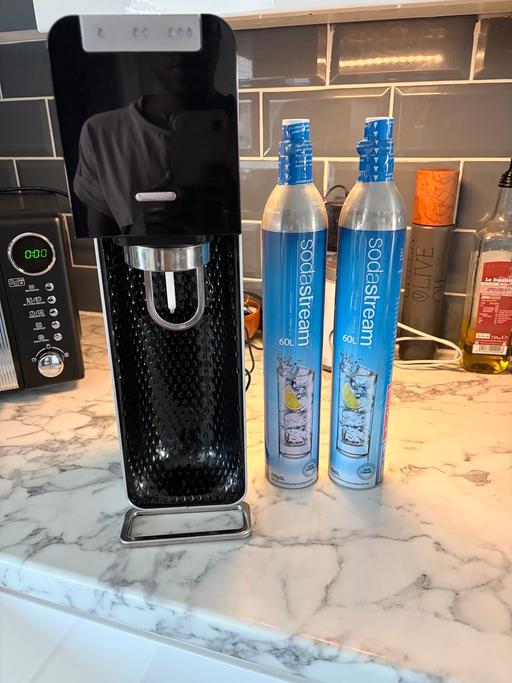 Buy & Sell Finsbury Park North London - Photos for Sodastream + 2 Gas Cannisters