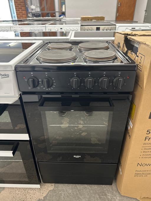 Buy & Sell Fallings Park Wolverhampton - Photos for Bush 50cm Solid Plate Electric Cooker