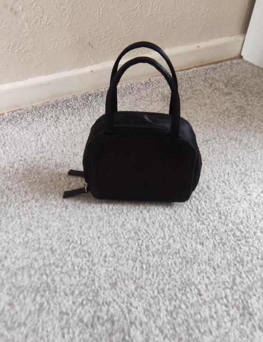 Buy & Sell Grafton Street Industrial Estate West Northamptonshire - Photos for Small purse