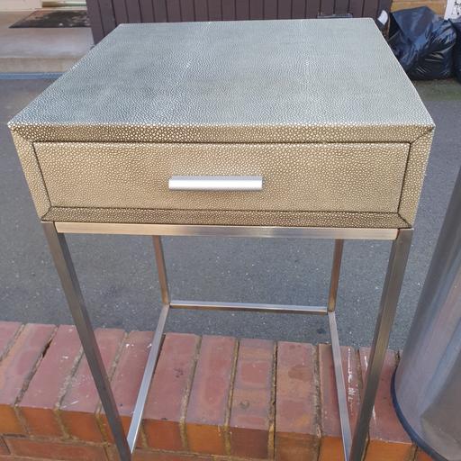 Buy & Sell Pensnett Dudley - Photos for Lovely , Faux Shagreen Side Table , 16 inchSq