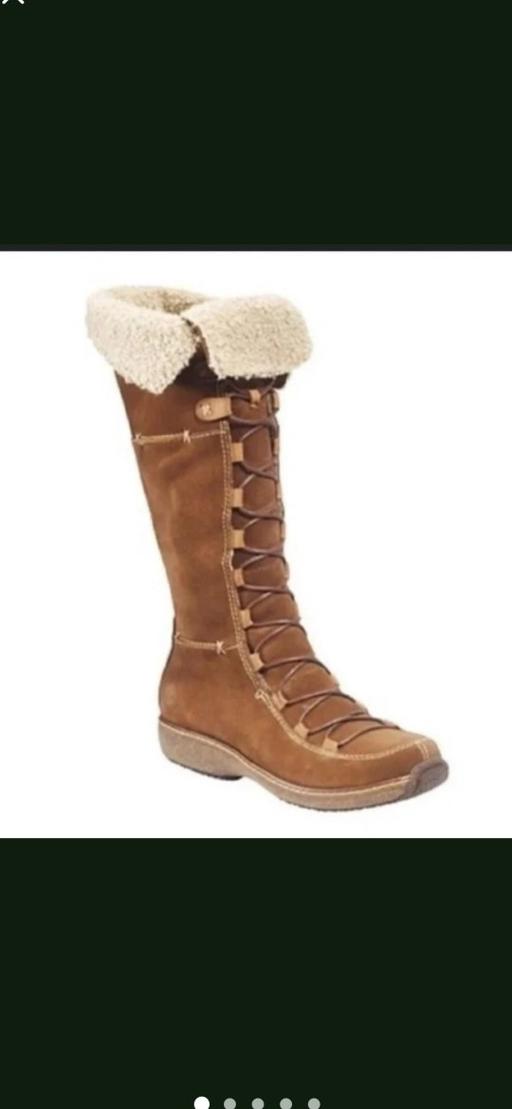 Buy & Sell Motherwell North Lanarkshire - Photos for women's Timberland Boots Size 3.5