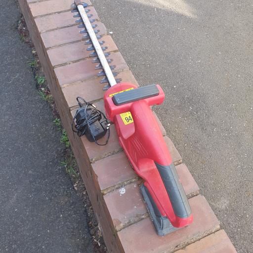 Buy & Sell Pensnett Dudley - Photos for Sovereign Cordless Hedge Trimmer With Adaptor