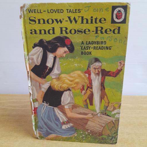 Buy & Sell Preston South Ribble - Photos for SNOW WHITE & ROSE RED