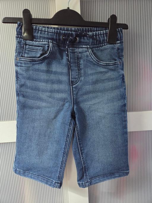 Buy & Sell Weston Point Halton - Photos for Age 9 TU denim shorts