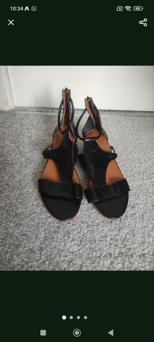 Buy & Sell Grafton Street Industrial Estate West Northamptonshire - Photos for New sandals