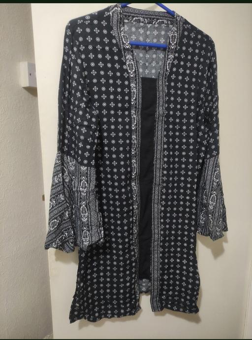 Buy & Sell Grafton Street Industrial Estate West Northamptonshire - Photos for Black white shirt