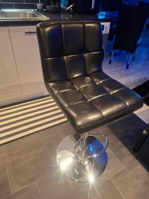 Buy & Sell Lambeth South East London - Photos for 2 Bar stools