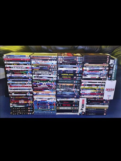 Buy & Sell The Broadway Bradford - Photos for DVD Movie Collection