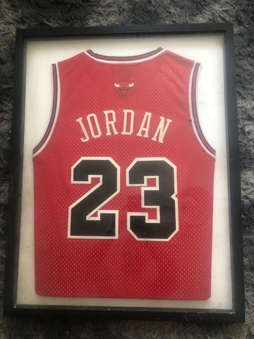 Buy & Sell Demmings Industrial Estate Stockport - Photos for Air Jordan Chicago Bulls Framed Jersey