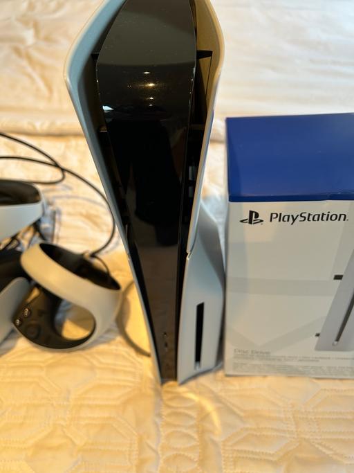 Buy & Sell Halewood Knowsley - Photos for PlayStation Slim Disc bundle