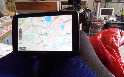 Vehicles Bourne Business Park Runnymede - Photos for TomTom 62 go SatNav No.2