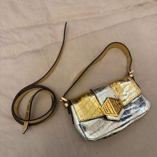 Buy & Sell Elephant and Castle South East London - Photos for Kurt Geiger mini handbag