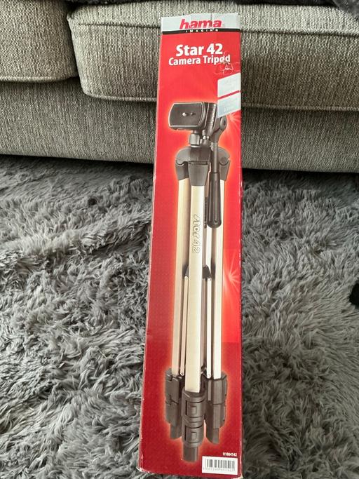 Buy & Sell Wombourne South Staffordshire - Photos for New Hama star 42 camera tripod