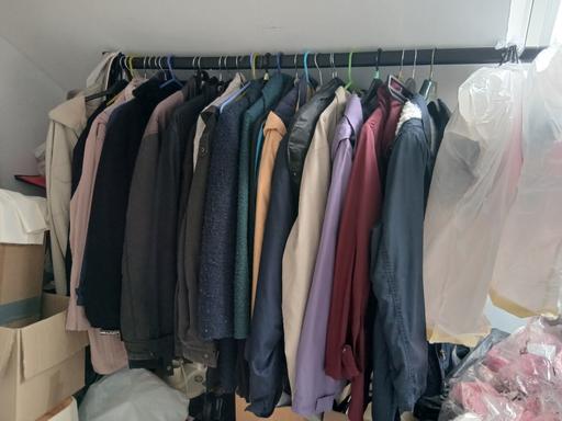 Buy & Sell Ormesby Redcar and Cleveland - Photos for assortment of mens/ladies coats/tops..approx