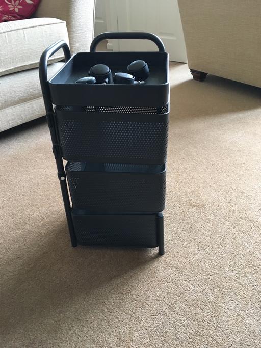 Buy & Sell Walsall South Staffordshire - Photos for Small metal storage unit