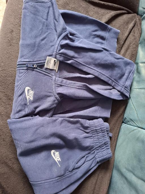 Buy & Sell King`s Cross Central London - Photos for Nike tracksuit set 11 /12 yrs
