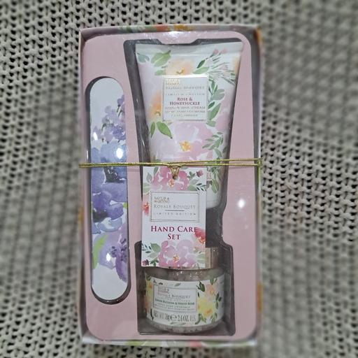 Buy & Sell Sutton Coldfield Birmingham - Photos for Baylis & Harding Gift set