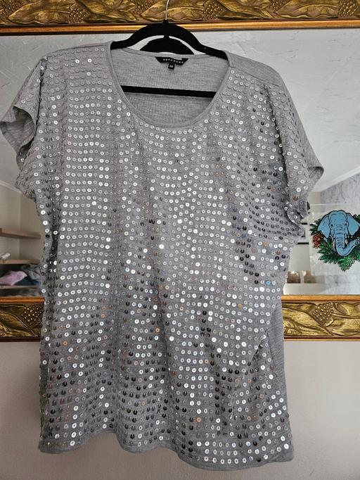 Buy & Sell Moorgreen Industrial Park Broxtowe - Photos for Grey sequin top