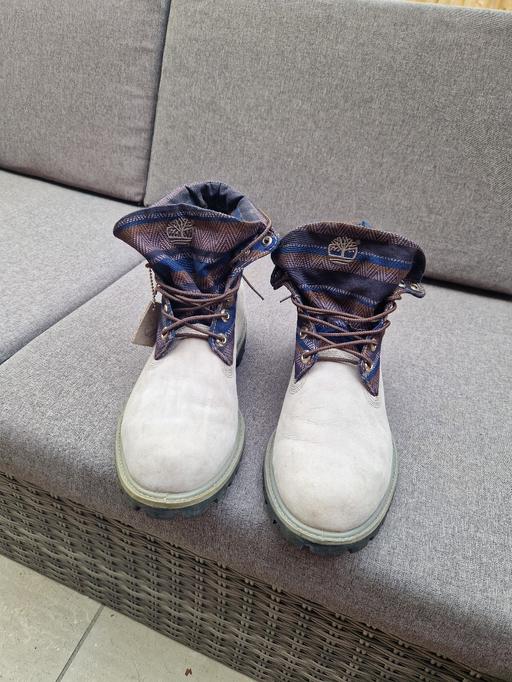 Buy & Sell Netherton Industrial Estate North Lanarkshire - Photos for mens Timberland shoes size 9.5