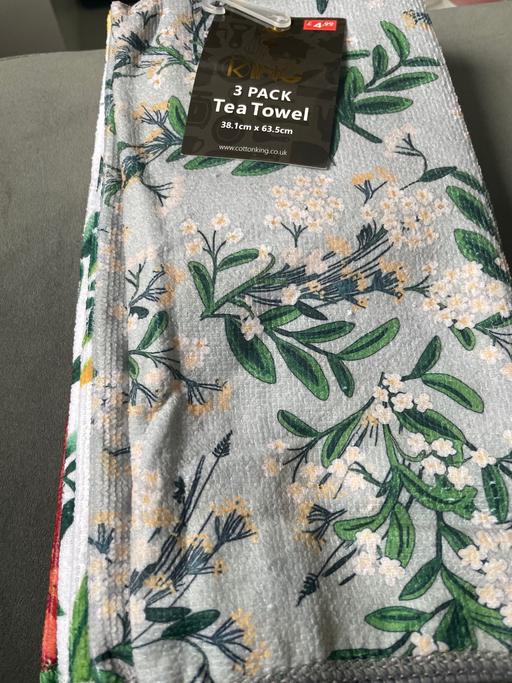 Buy & Sell Kings Heath Birmingham - Photos for New pack of 3 Cotton King Tea Toweks