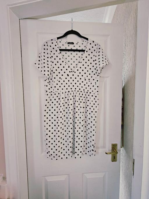 Buy & Sell Newton Doncaster - Photos for Boohoo summer dress, size 16.