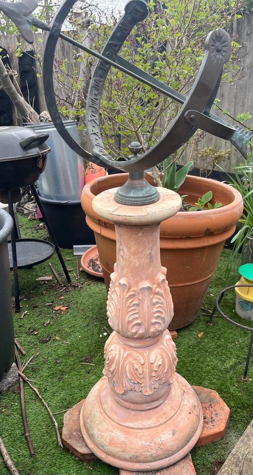 Buy & Sell Broughton Test Valley - Photos for Marble base and bronze sphere