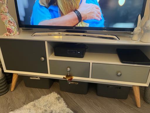 Buy & Sell Northfield Birmingham - Photos for Tv cabinet with storage