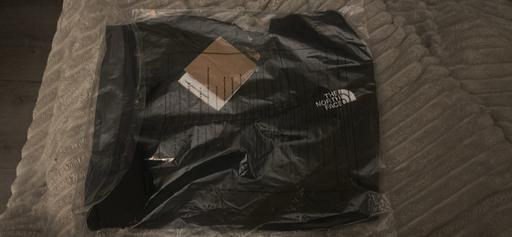 Buy & Sell Bolton-Upon-Dearne Barnsley - Photos for The north face t shirt