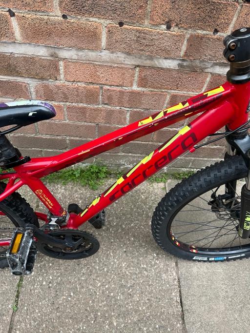 Buy & Sell Four Oaks Birmingham - Photos for Carrera blast 13inch juniors mountain bike