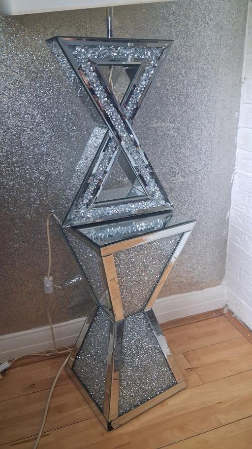 Buy & Sell East Acton West London - Photos for crushed diamond lamp
