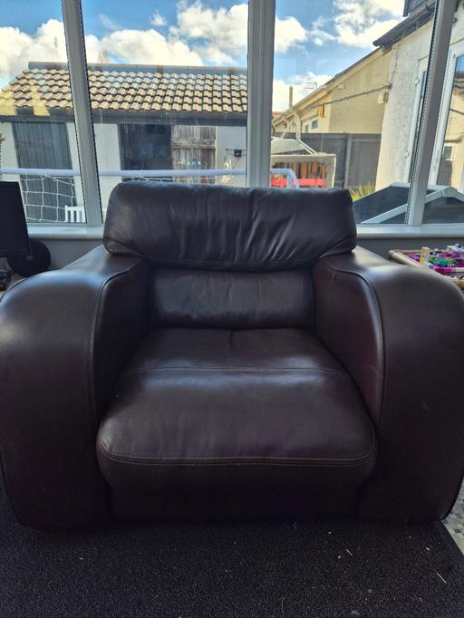 Buy & Sell Moreton Wirral - Photos for free large super comfy single chair
