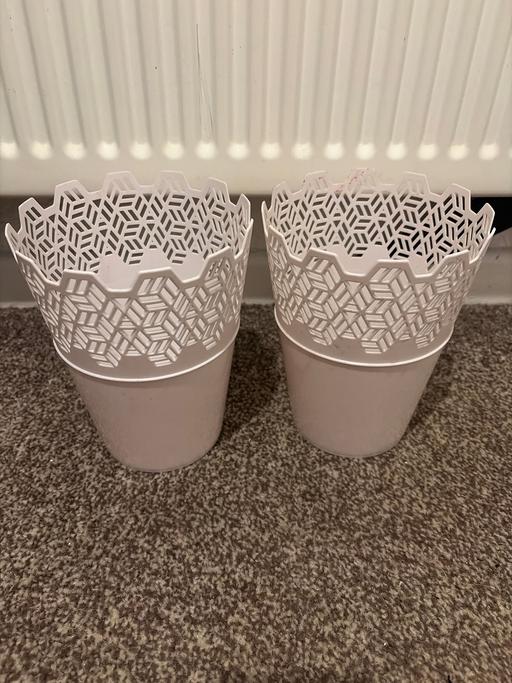 Buy & Sell Stechford Birmingham - Photos for Two plant pots