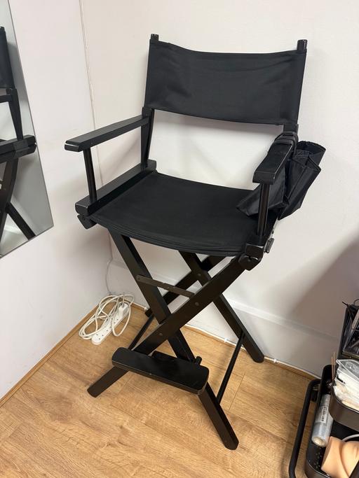 Buy & Sell St John`s Wood North West London - Photos for Professional folding make up artist chair