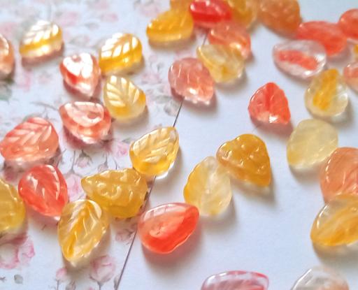 Buy & Sell Kingsham Chichester - Photos for Pack of 40 - Mixed Autumn Amber Honey Leaves