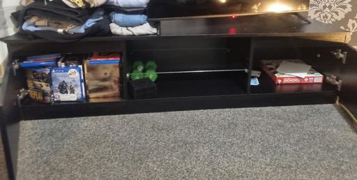 Buy & Sell Dunscroft Doncaster - Photos for tv stand, coffee table matching