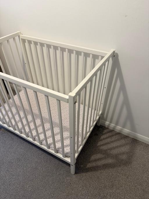 Buy & Sell Hersham Elmbridge - Photos for Space Saver Cot (Birth to 18 Months)