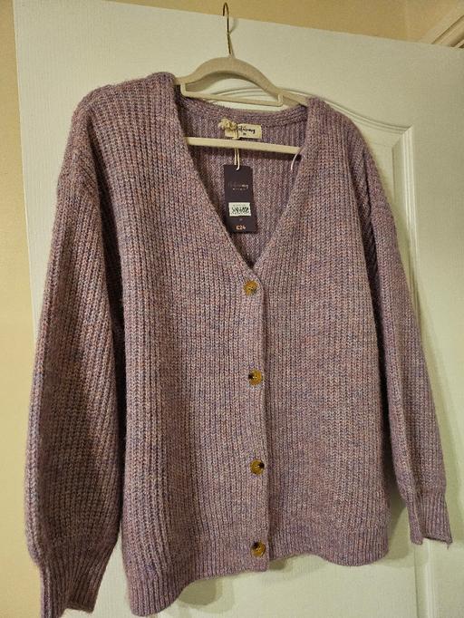 Buy & Sell Penn Fields Wolverhampton - Photos for Beautiful cardigan Size 20