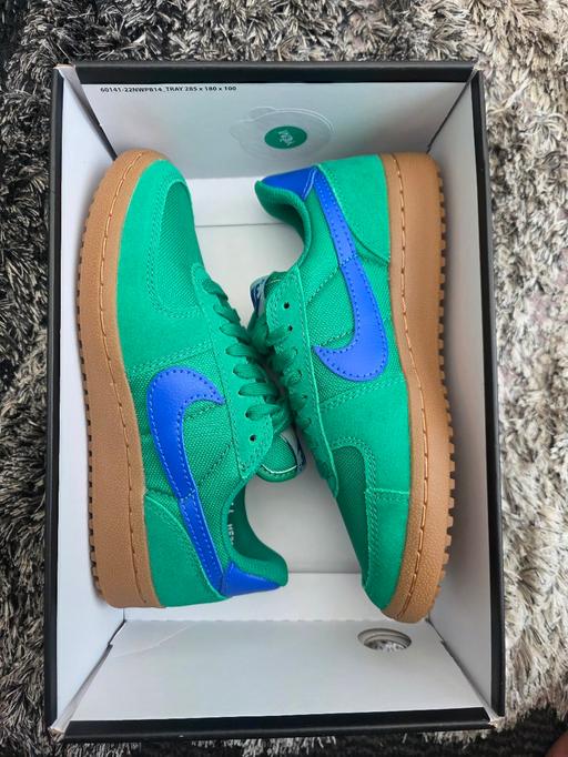 Buy & Sell New Lodge Barnsley - Photos for Nike Field Genral UK3.5 *BNWT