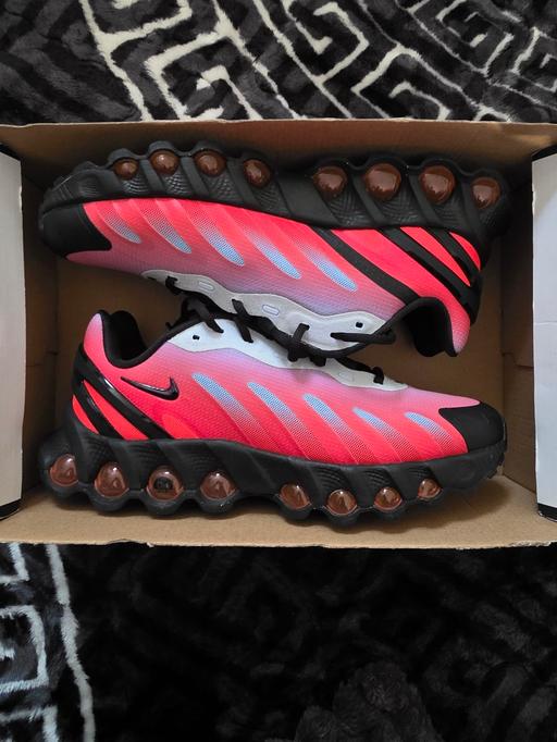 Buy & Sell New Lodge Barnsley - Photos for Nike Air Dn8 GS Royal Tint Black UK5.5 *BNWT